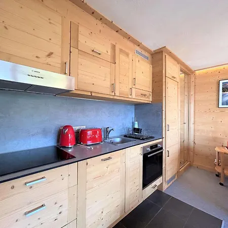 Familial 4 Pieces, Ski-in/ski-out, 8 Pers, Meribel - Fr-1-180-596